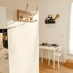 Lägenhet Apulialux Penthouse & Garden Con Spa In Centro *