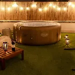 Apulialux Penthouse & Garden Con Spa In Centro Lägenhet Bari