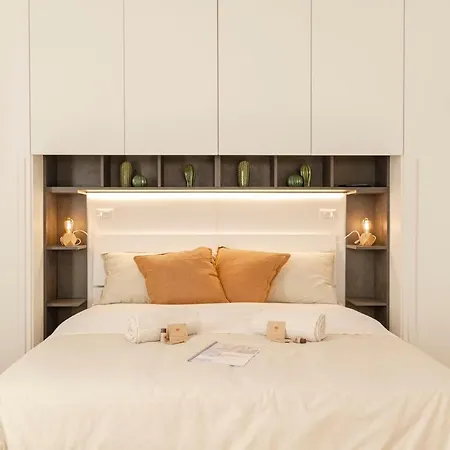 Apulialux Penthouse & Garden Con Spa In Centro * باري