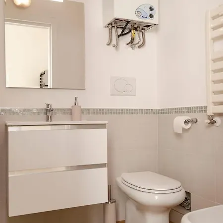 [apulialux] Penthouse&garden Con Spa In Centro *