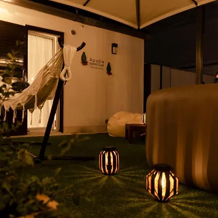 Lägenhet Apulialux Penthouse & Garden Con Spa In Centro *