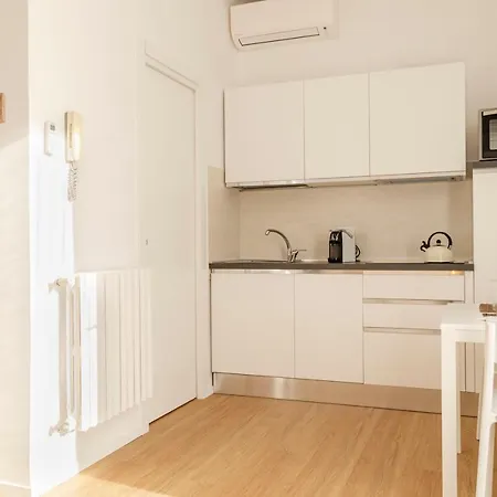 Apulialux Penthouse & Garden Con Spa In Centro * Bari